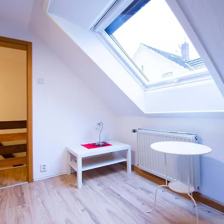 Familienfreundliche Nahe Westfieldcentro Apartmán